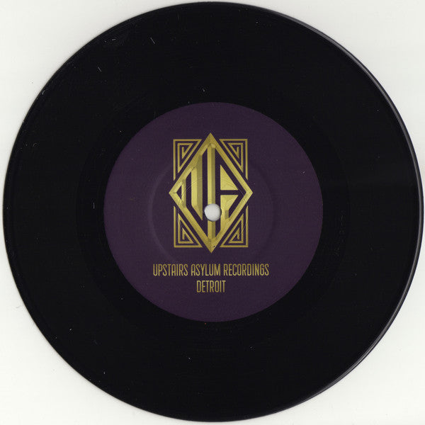 Arctic Vibration | Rectangle Triangle