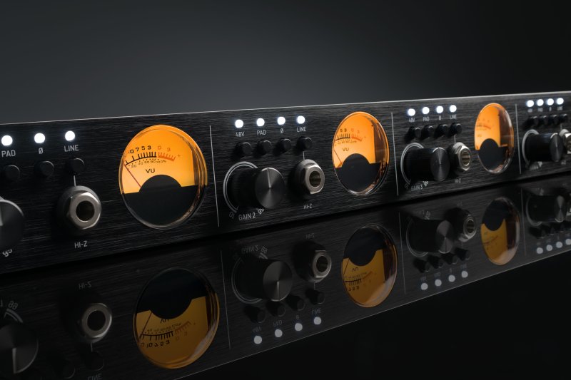 Black Lion Audio AUTEURQUAD2 4-Channel Mic/Line Preamp with DI and CineMag Transformers 