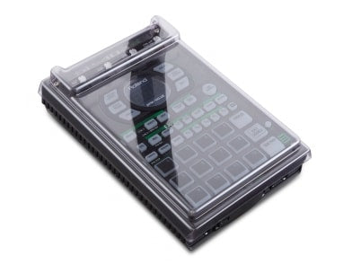 Decksaver Roland SP-404 groovebox cover protecting the device from dust and damage, made of durable, clear plastic.
