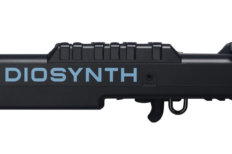 Ashun Sound Machine Dswa Diosynth Wind Synthesizer with Hardcase and Stand