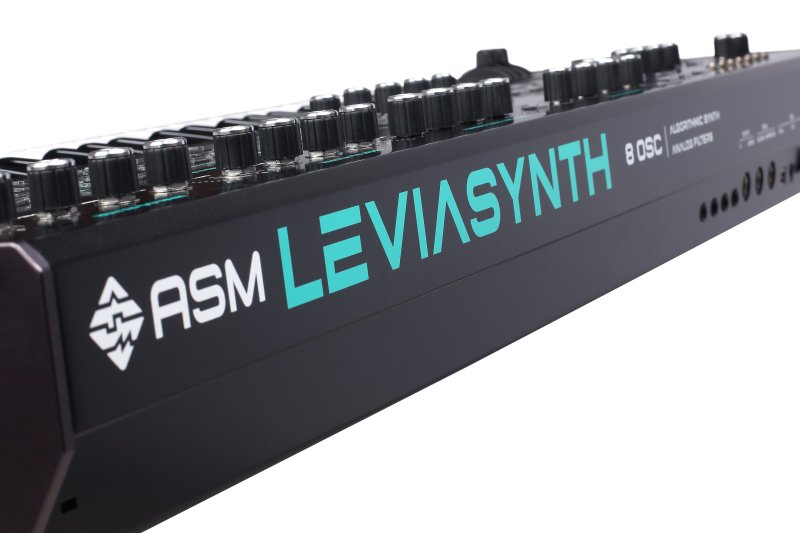 Ashun Sound Machine Lskb 16-Voice Algorithmic Keyboard Synth with Analog Filters