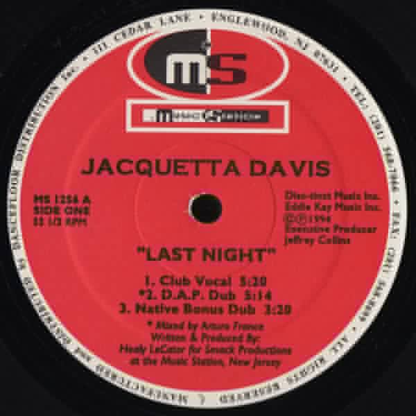 La nuit dernière Jacquetta Davis