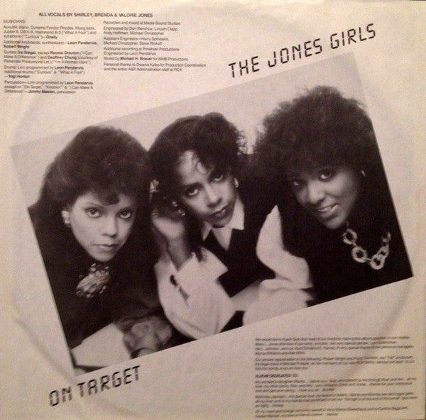 Sur la cible Les filles Jones
