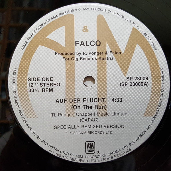 Auf Der Flucht (En fuite) / Maschine Brennt (La machine en feu) Falco