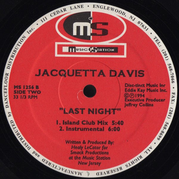 La nuit dernière Jacquetta Davis