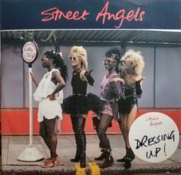 S'habiller ! Les anges de la rue (2)