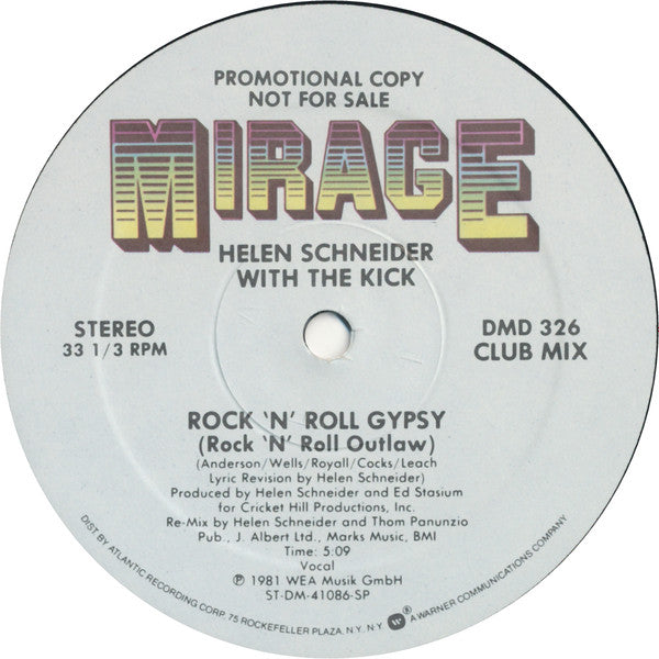 Rock 'N' Roll Gitan Helen Schneider, Le coup de pied (2)
