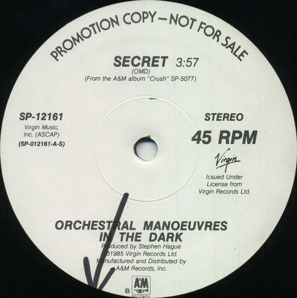 Secret (version spécialement remixée) Manœuvres orchestrales dans l'obscurité