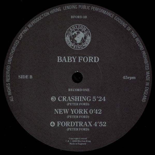 Ford Trax | Rectangle Triangle  