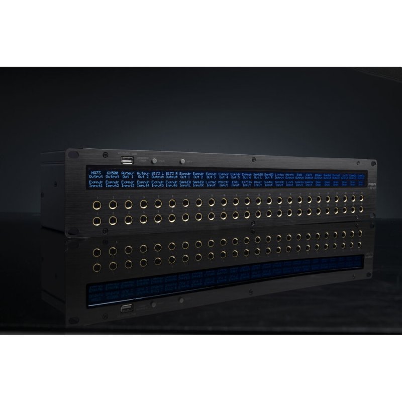 Black Lion Audio PBR-TRS3-LIT 48-Point Gold-Plated TRS Patchbay with LCD Displays