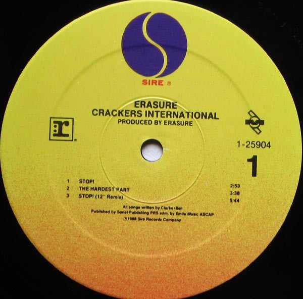 Crackers International | Rectangle Triangle  